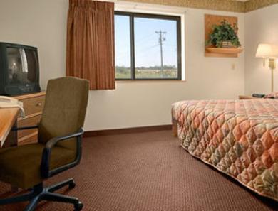 Super 8 By Wyndham Aberdeen West Room photo